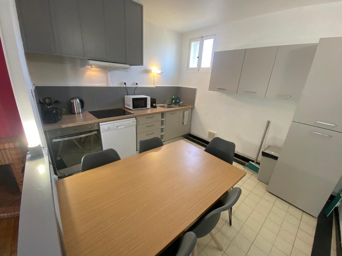 Fabuleux T3 De 85 M2, Situe Au Calme Avec Grand Parking Gratuit Prive ,fibre Wifi Apartment Saint Gaudens