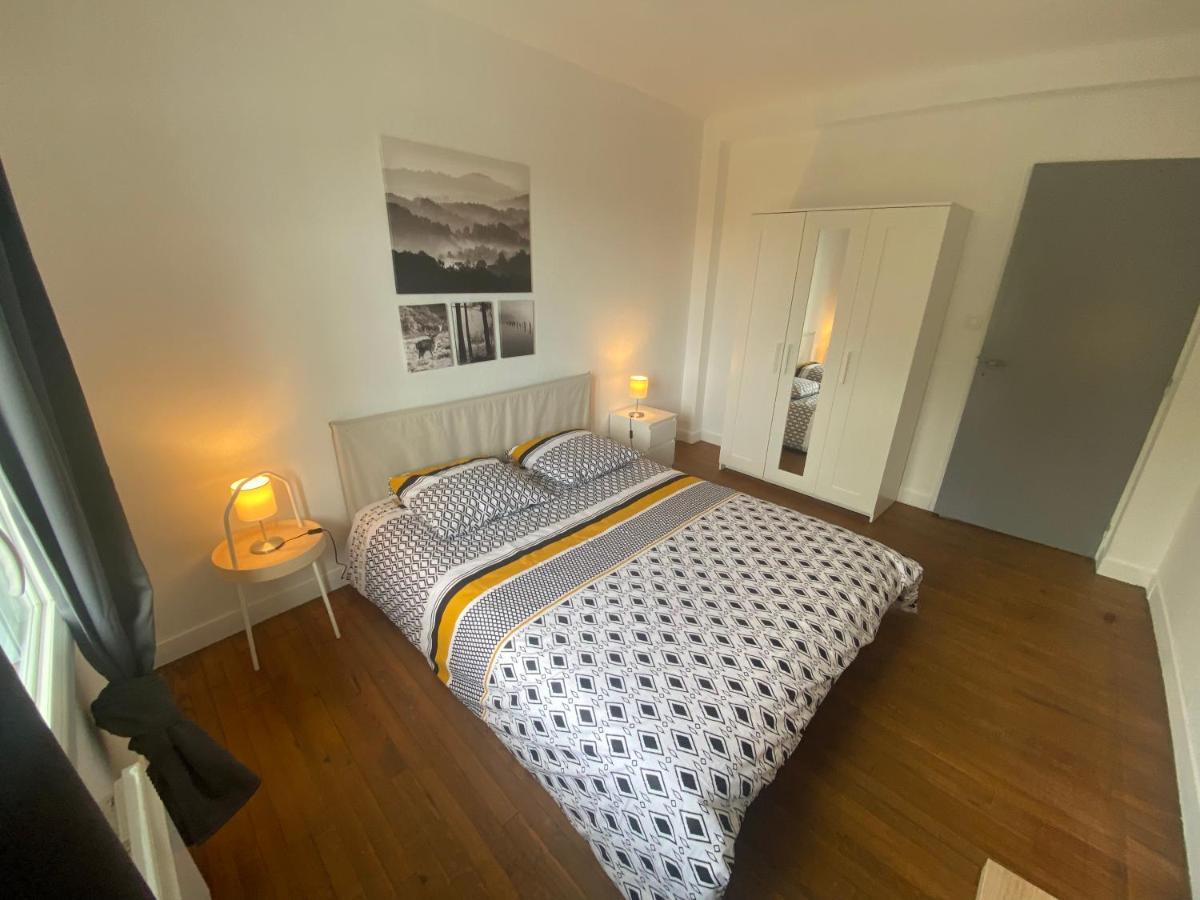 Apartment Fabuleux T3 De 85 M2, Situe Au Calme Avec Grand Parking Gratuit Prive ,fibre Wifi
